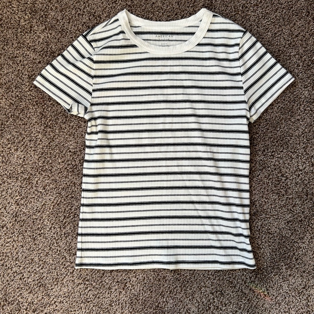 American Eagle Black and White Ribbed Baby Tee